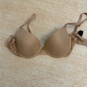 Natori Tan Lace Bra NWOT